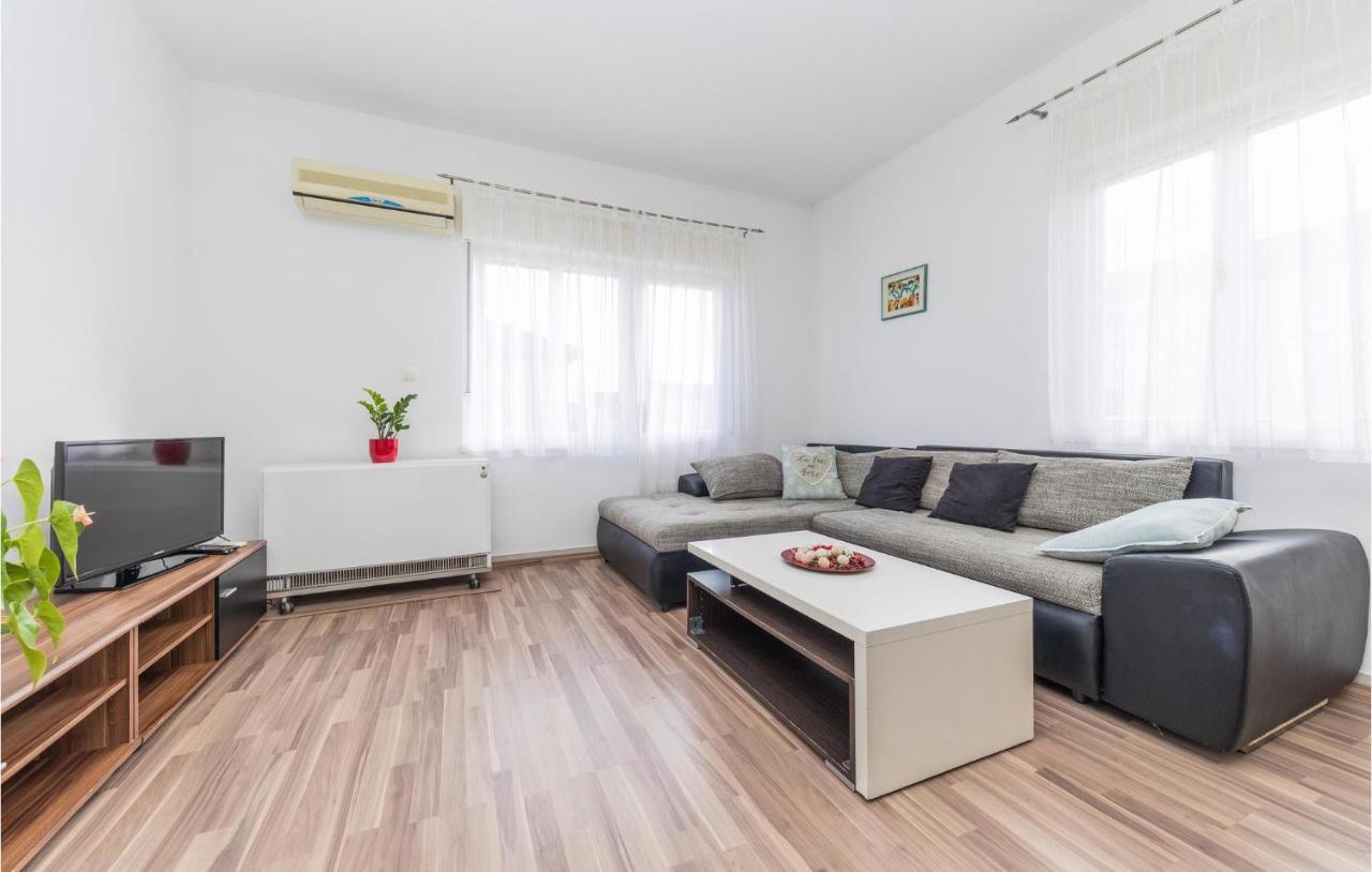 Kaštela Nice Apartment In Kastel Stafilic With Sauna מראה חיצוני תמונה