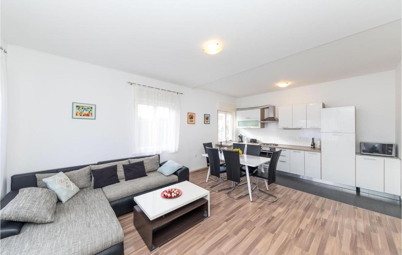 Kaštela Nice Apartment In Kastel Stafilic With Sauna מראה חיצוני תמונה