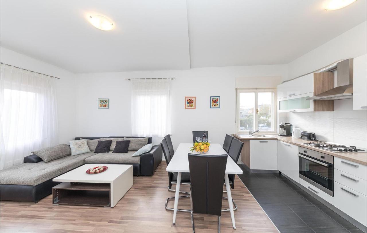 Kaštela Nice Apartment In Kastel Stafilic With Sauna מראה חיצוני תמונה