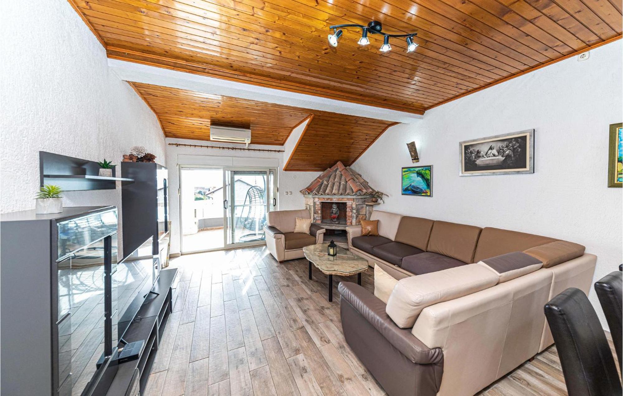 Kaštela Nice Apartment In Kastel Stafilic With Sauna מראה חיצוני תמונה