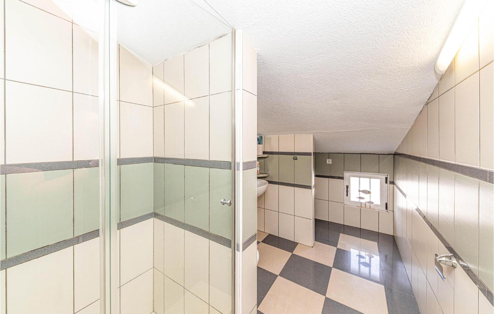 Kaštela Nice Apartment In Kastel Stafilic With Sauna מראה חיצוני תמונה